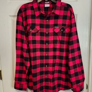 Columbia Men's Red and Black Plaid Shirt Size XL